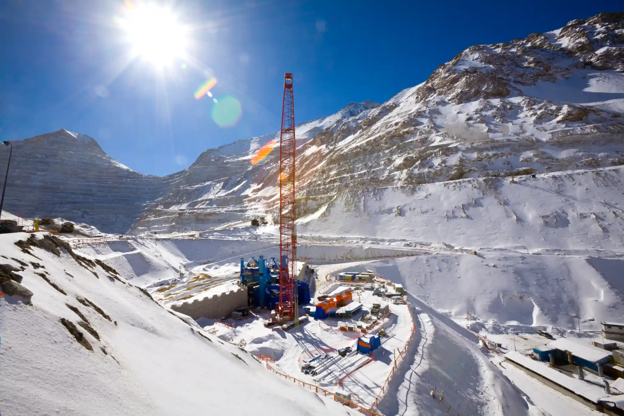 Early winter snow covers the Los Pelambres mine